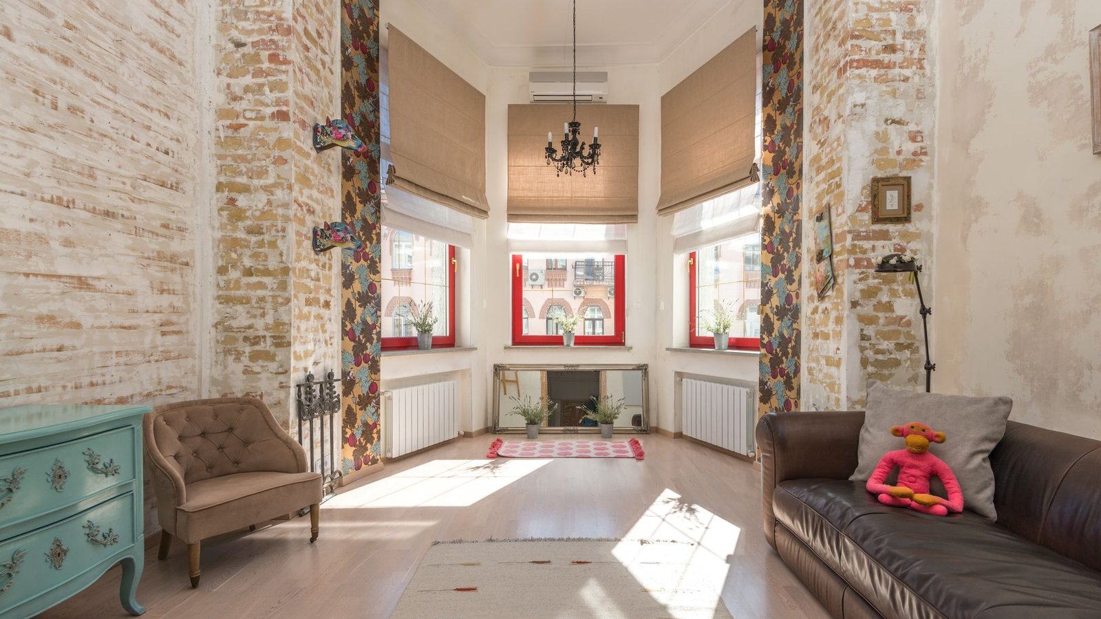 Langzeitmiete im Ausland: Wohnung finden, Vertrag verstehen, Fallen vermeiden